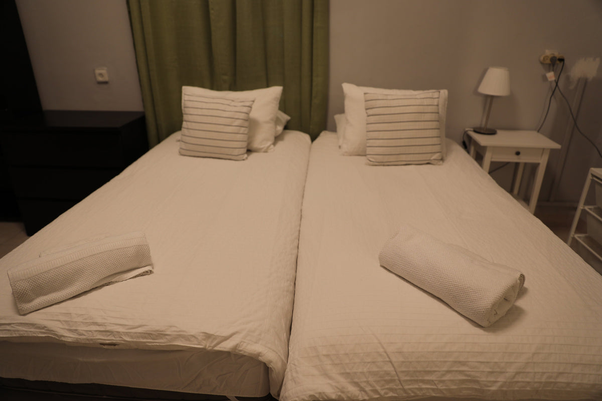 Room 12 - Double Room with Ensuite Bathroom