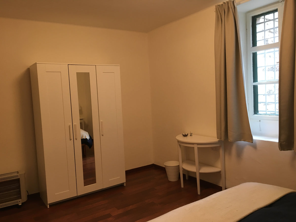 Garden Apartment (4 Person Max Occupancy)