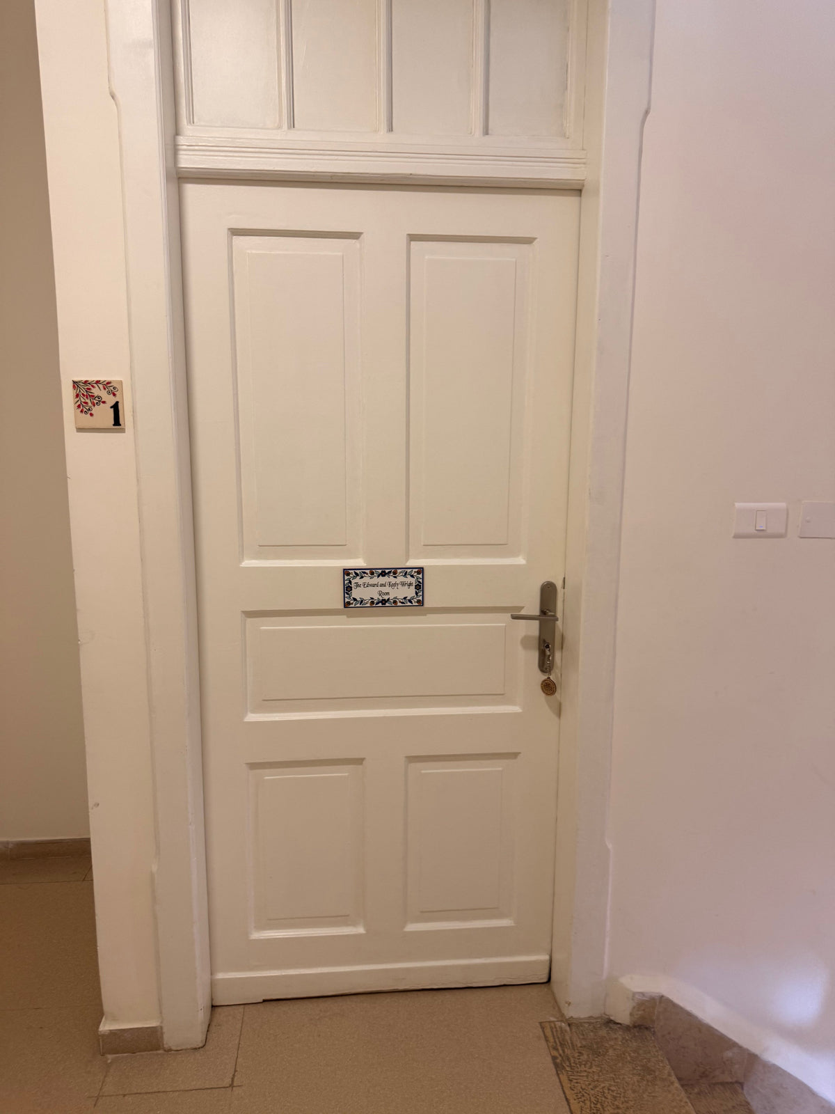Room 1 - Single Room with Ensuite Bathroom