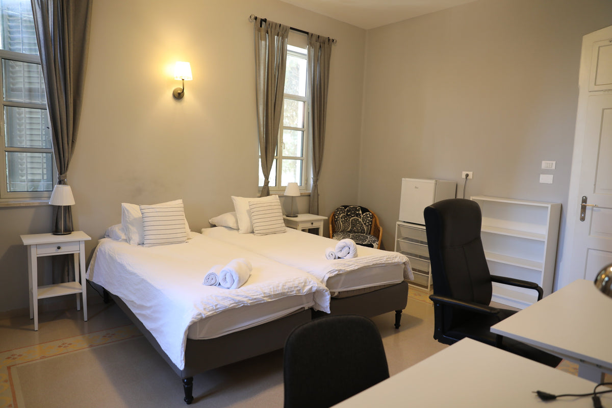 Room 2 - Double Room with Ensuite Bathroom